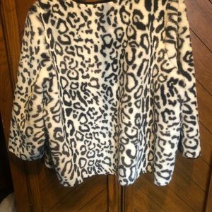 Size 2X faux fur Stella from Lularoe.